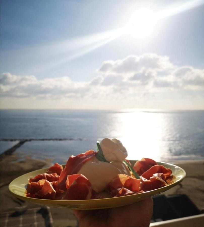 内图诺La Terrazza Sul Tirreno公寓 外观 照片